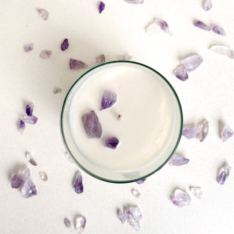 Vela Aromática de Soya con Amatista - Sanación y Calma