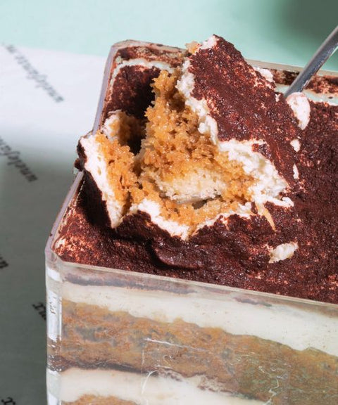 Delicioso Tiramisú con Espresso, Cremoso de Mascarpone y Cocoa