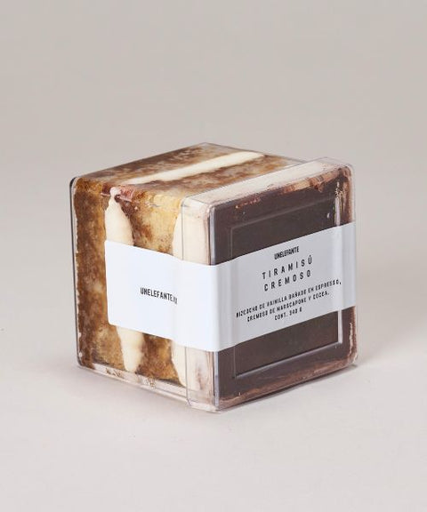 Delicioso Tiramisú con Espresso, Cremoso de Mascarpone y Cocoa
