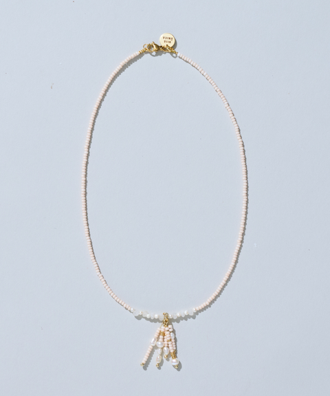Collar Fireworks con Perla de Agua Dulce y Piedra Luna - Hija Única