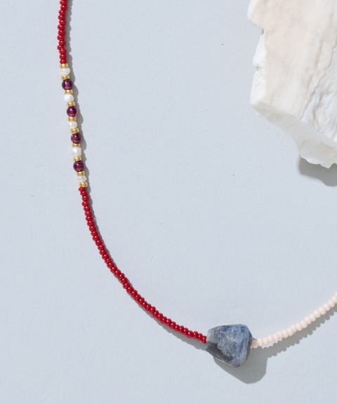 Collar Fuego con Labradorita, Rubís, Granate y Perlas de Agua Dulce - Hija Única