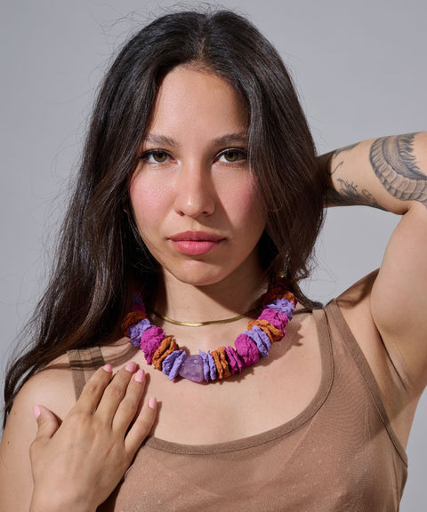 Collar Barragán Multicolor en Papel Maché y Seda - Hija Única