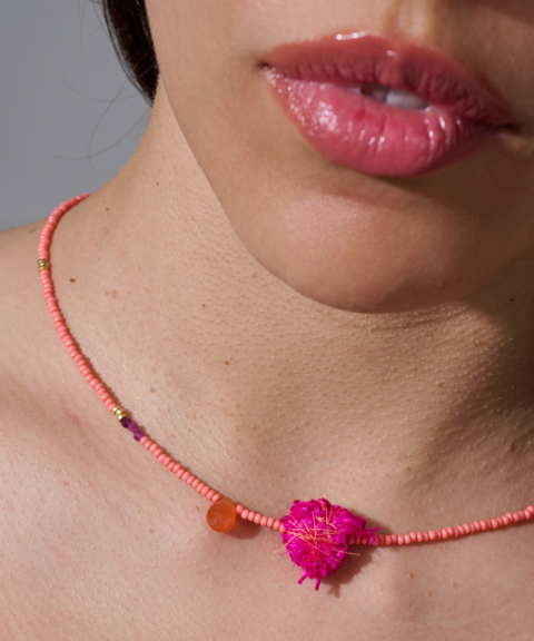 Collar Jaipur con Seda, Rubís y Cornalina - Hija Única