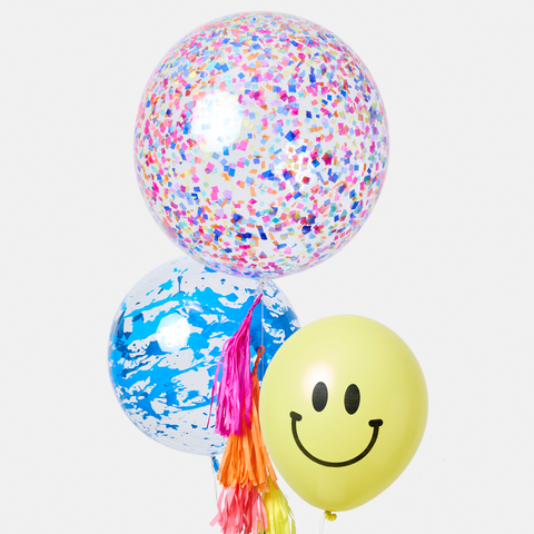 Arreglo con Globos Happy con Burbuja Confeti y Carita Feliz Amarilla