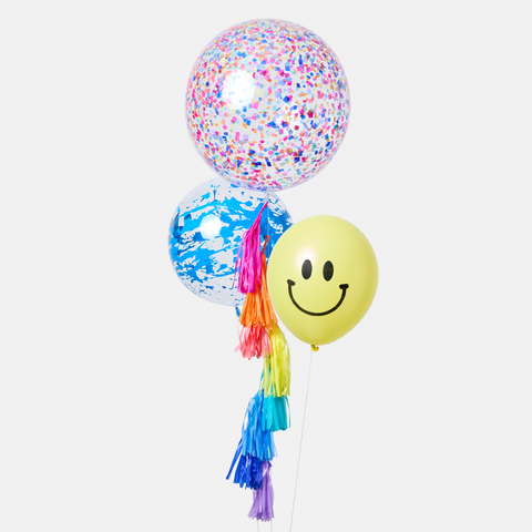 Arreglo con Globos Happy con Burbuja Confeti y Carita Feliz Amarilla