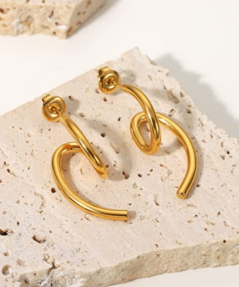 Aretes Serpentinas – Acero Inoxidable con Chapa de Oro 18K