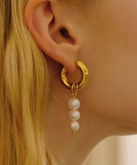 Aretes Amanda – Acero Inoxidable con Chapa de Oro 18K