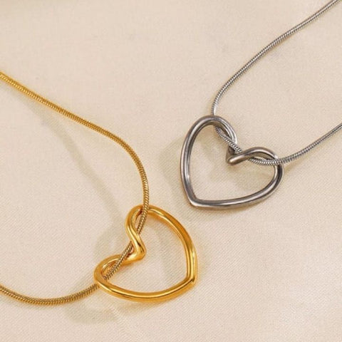 Collar Entangled Heart en Acero Inoxidable y con Chapa de Oro 18k