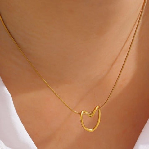 Collar Entangled Heart en Acero Inoxidable y con Chapa de Oro 18k