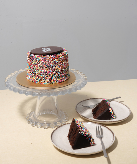 Pastel de Chocolate Funfeti Forever Young