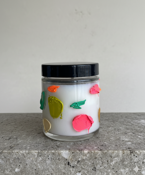Vela de Soya Atelier con Base de Vidrio Pintada a Mano - Edición Viaje
